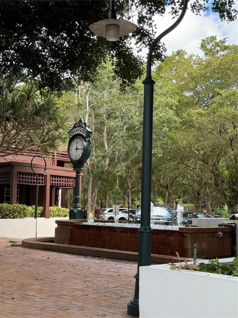 2000 Towerside Ter, Unit 1501, Miami, FL 33138 Photo