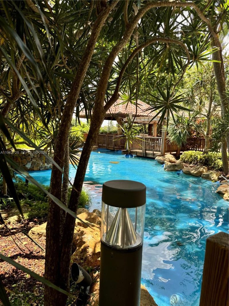 2000 Towerside Ter, Unit 1501, Miami, FL 33138 Photo