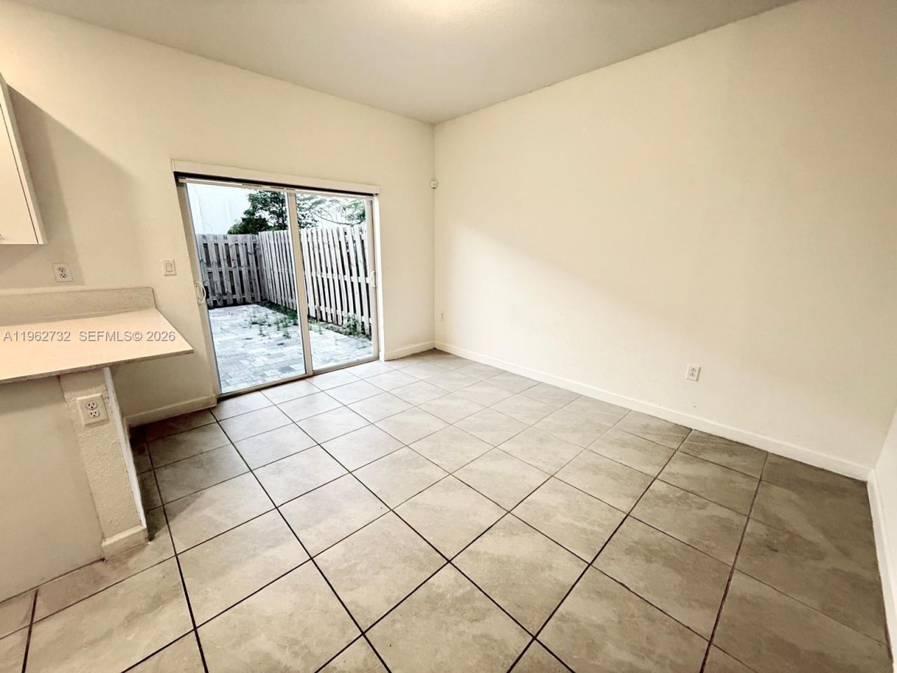 12612 NW 23rd Pl, Unit 12612, Miami, FL 33167 Photo