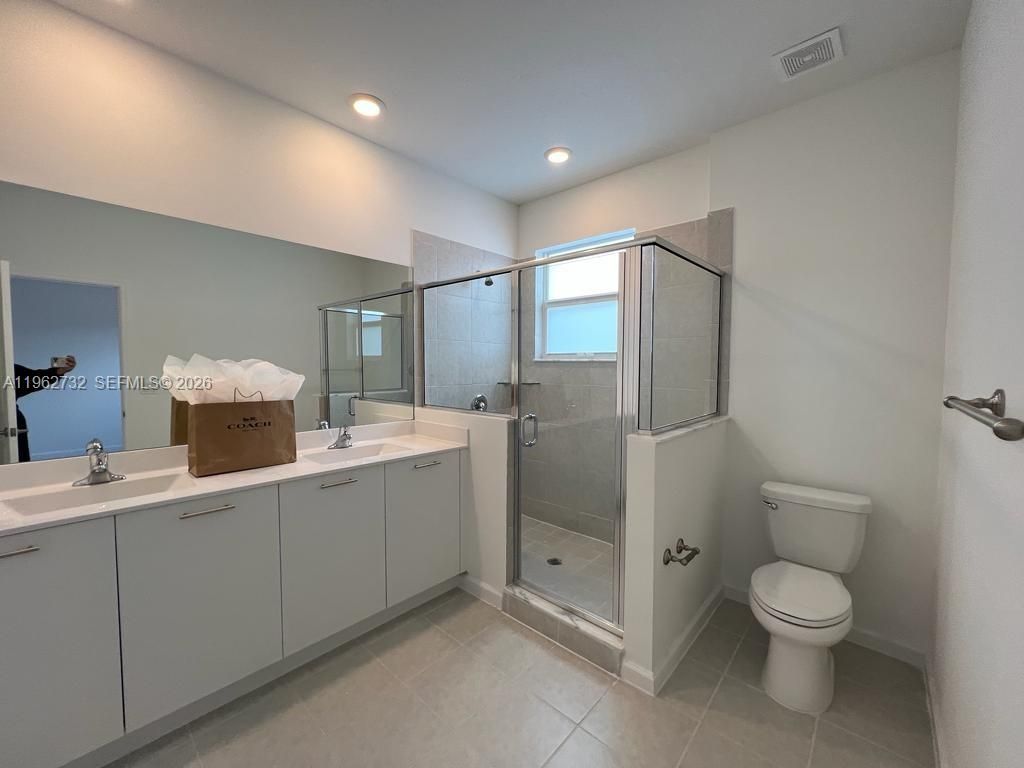 12612 NW 23rd Pl, Unit 12612, Miami, FL 33167 Photo