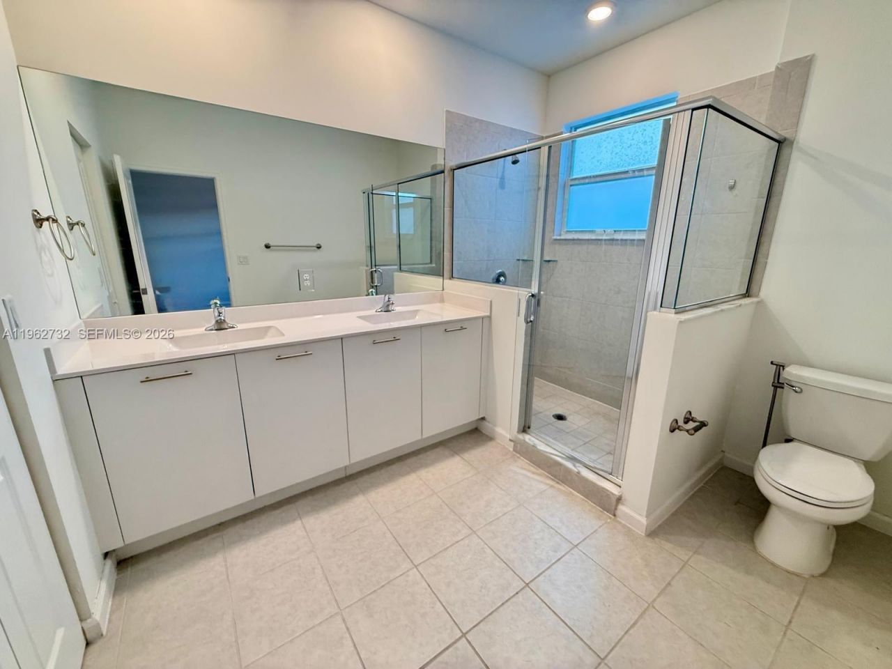 12612 NW 23rd Pl, Unit 12612, Miami, FL 33167 Photo