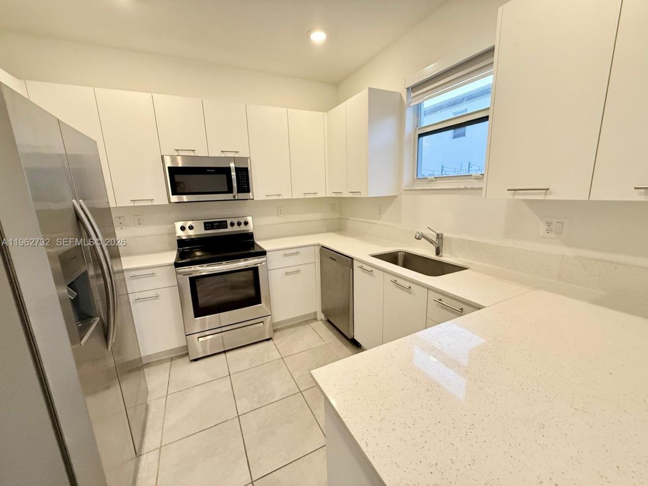 12612 NW 23rd Pl, Unit 12612, Miami, FL 33167 Photo