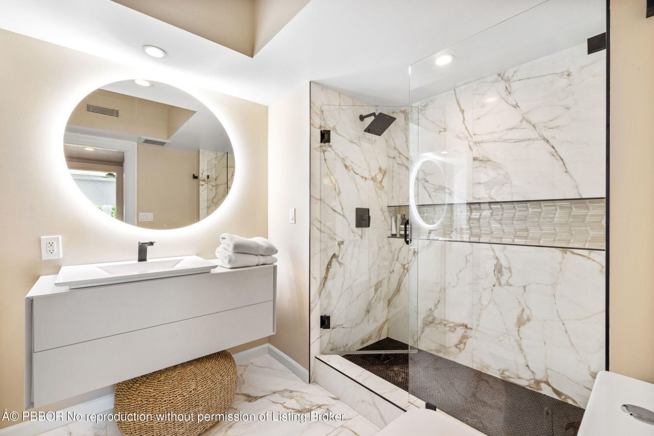 2774 S Ocean Boulevard, Unit 205, Palm Beach, FL 33480 Photo