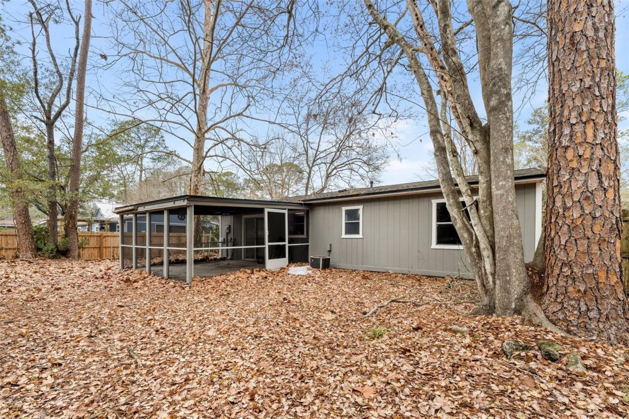 2705 NW 47th Place, Gainesville, FL 32605 Photo