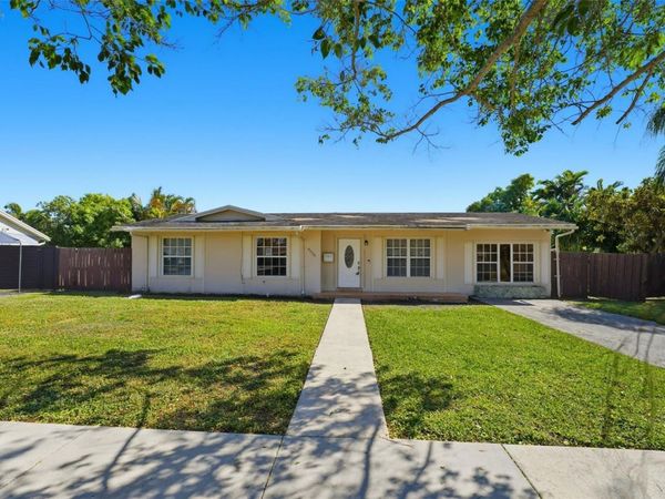 9220 SW 185TH STREET, CUTLER BAY, FL 33157