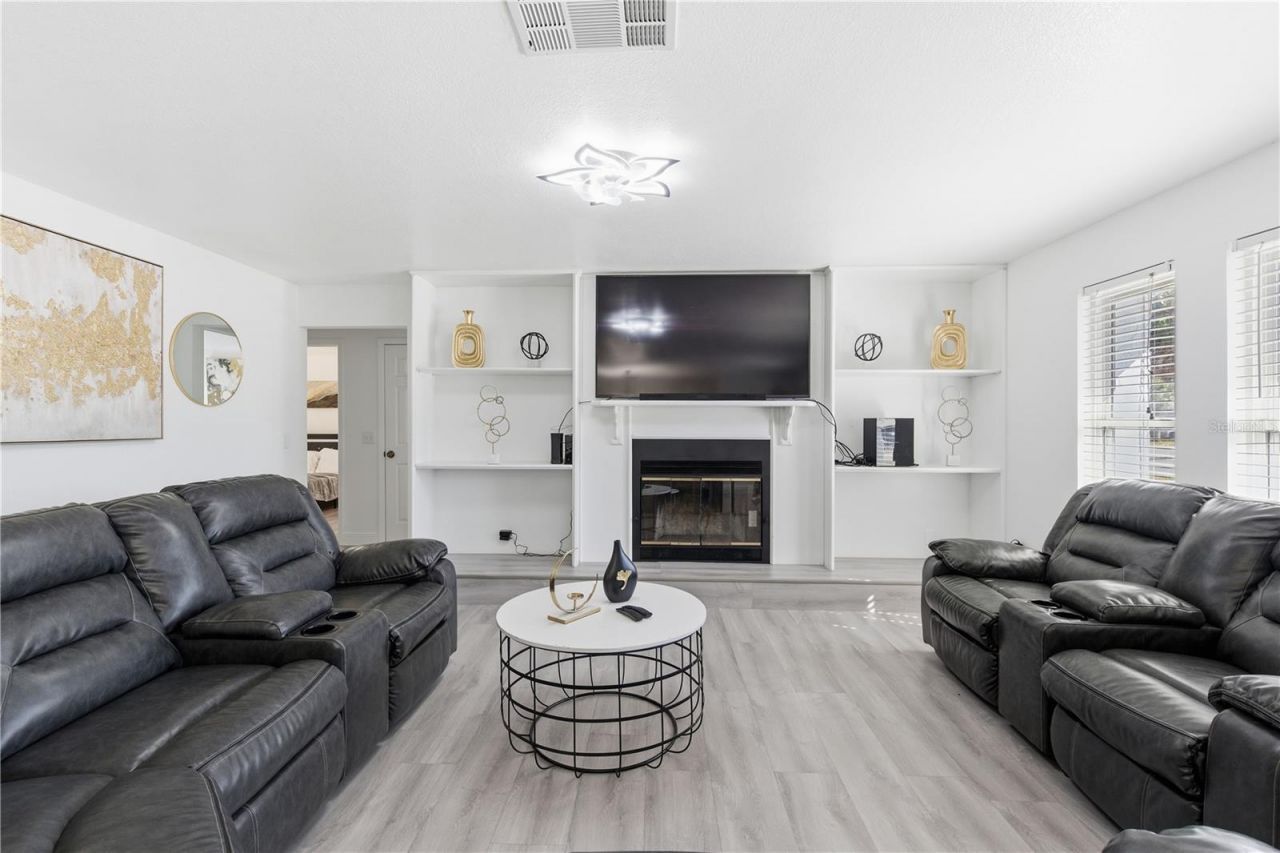 3891 14th Avenue Se, Largo, FL 33771 Photo