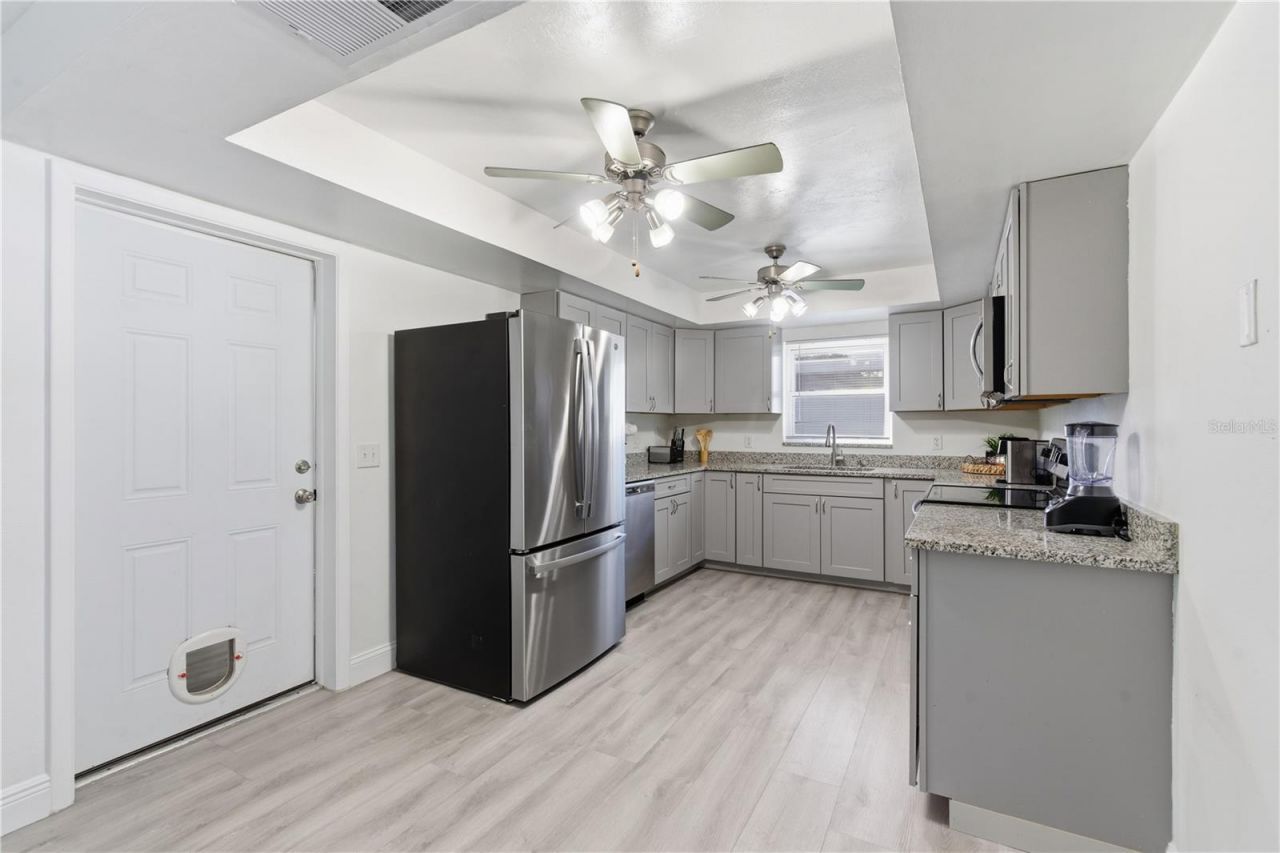 3891 14th Avenue Se, Largo, FL 33771 Photo