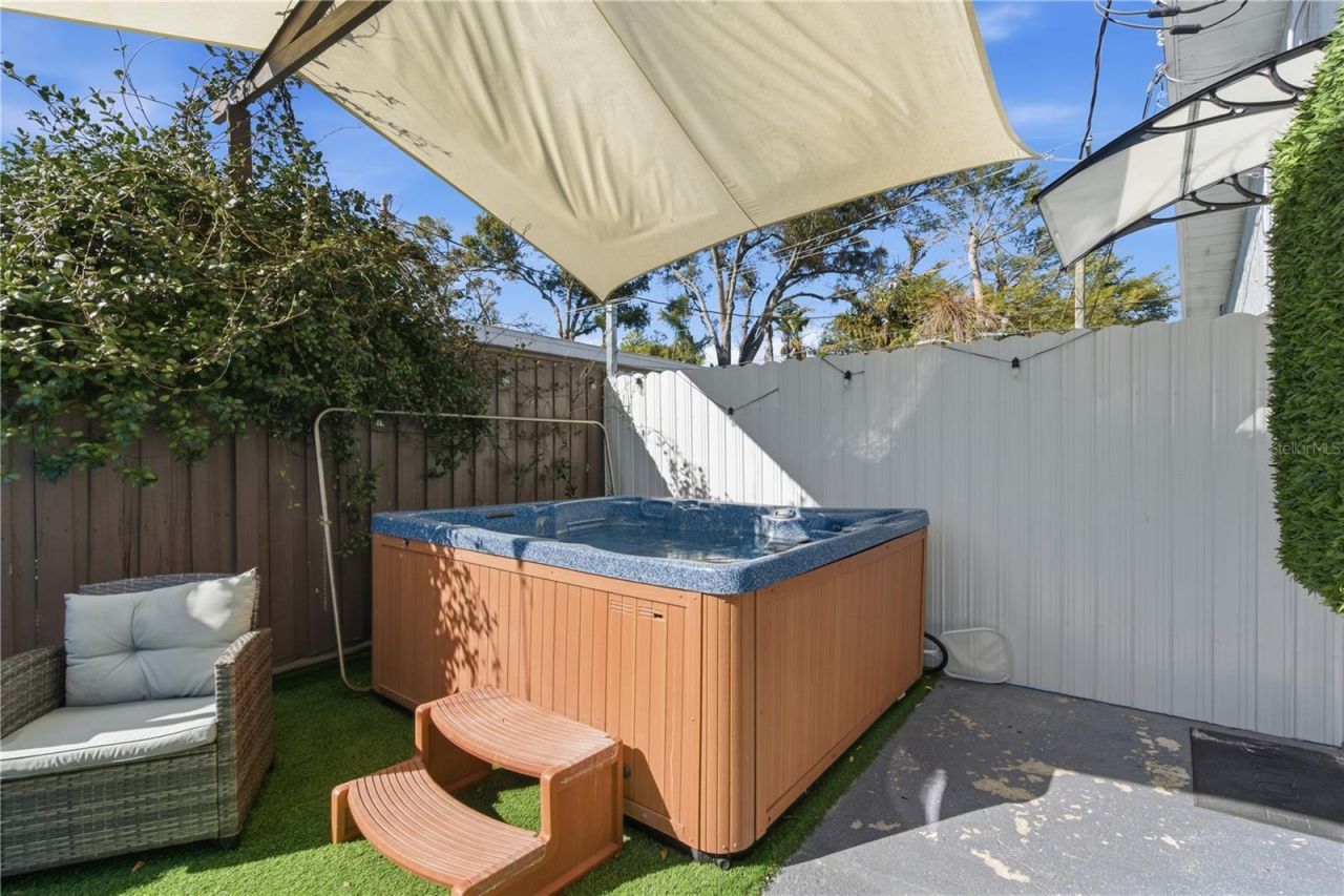 3891 14th Avenue Se, Largo, FL 33771 Photo