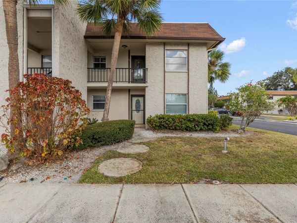 2750 E BAY DRIVE, Unit 15E, LARGO, FL 33771