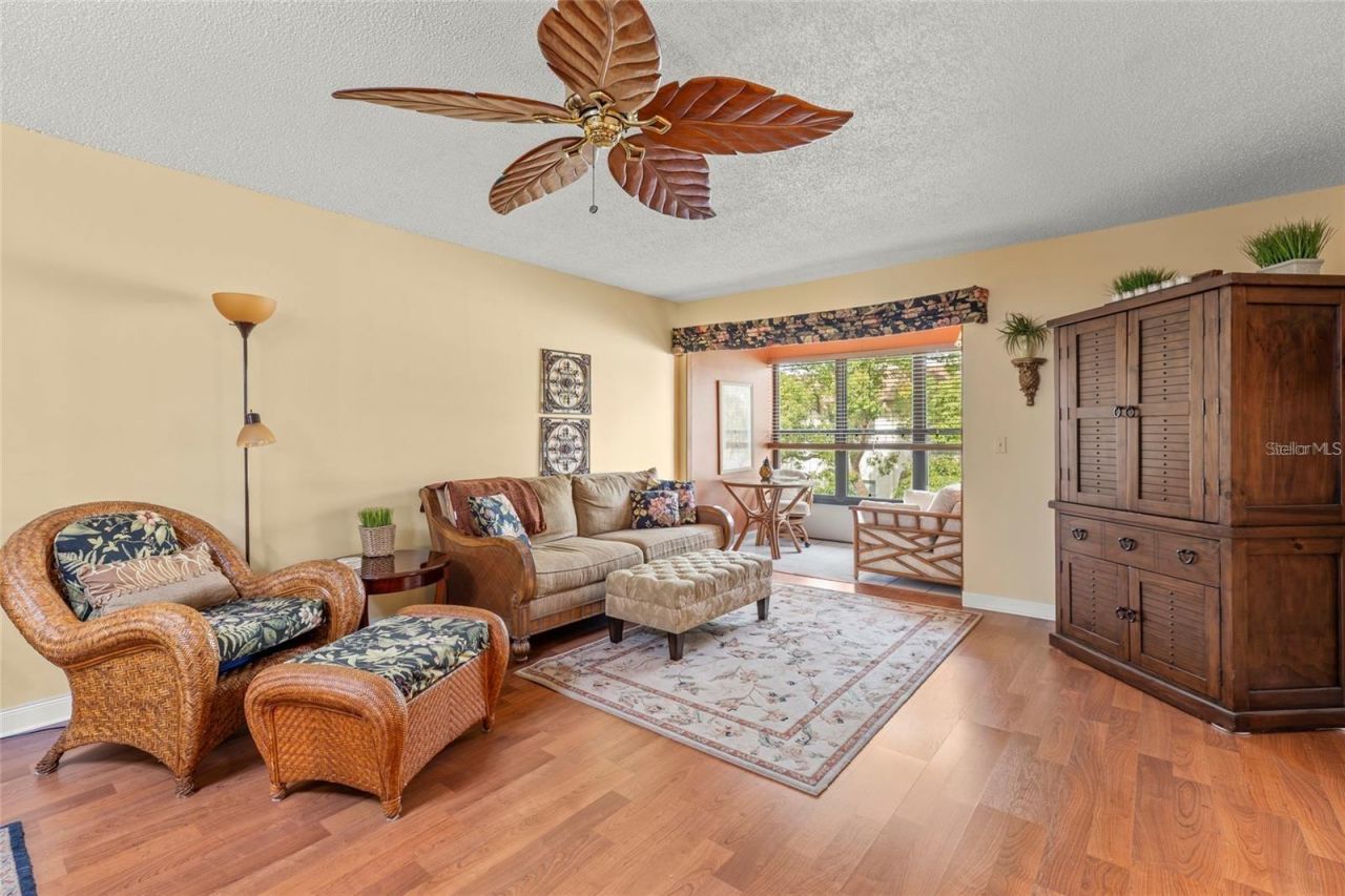2750 E Bay Drive, Unit 15E, Largo, FL 33771 Photo