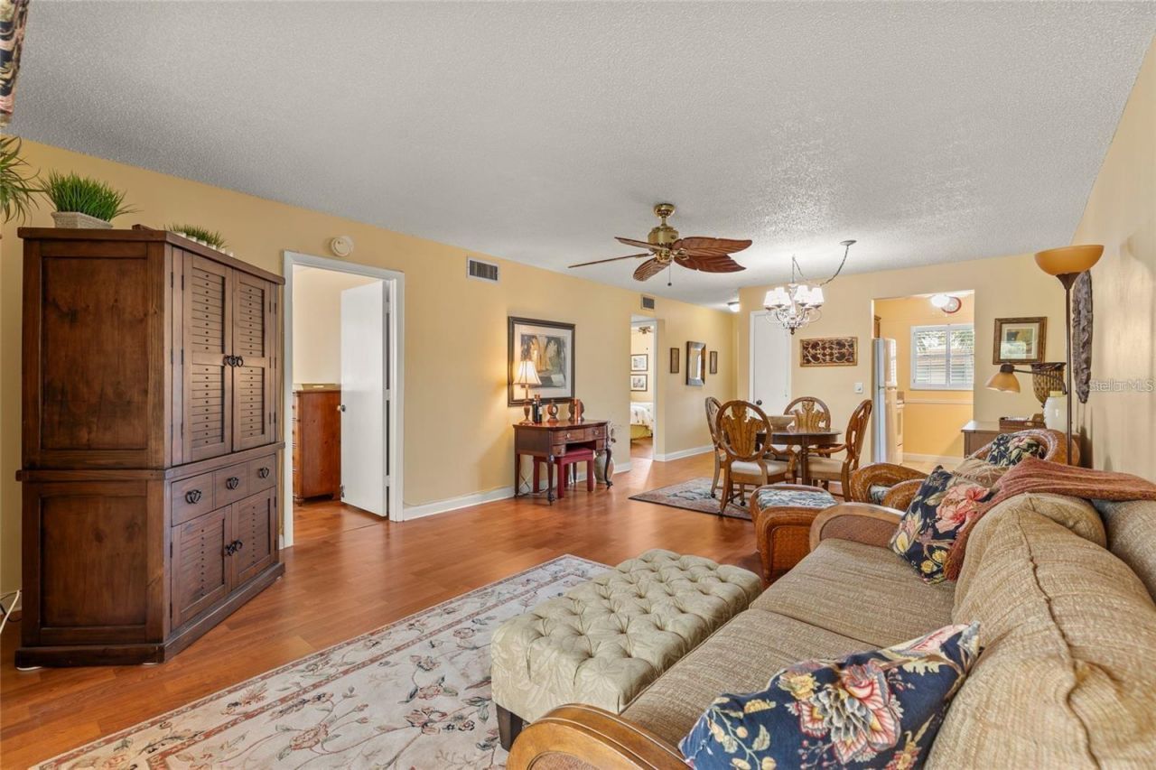 2750 E Bay Drive, Unit 15E, Largo, FL 33771 Photo