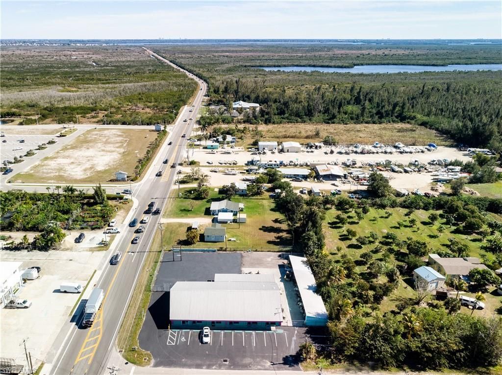 5261 Pine Island Rd , Bokeelia, FL 33922 Photo