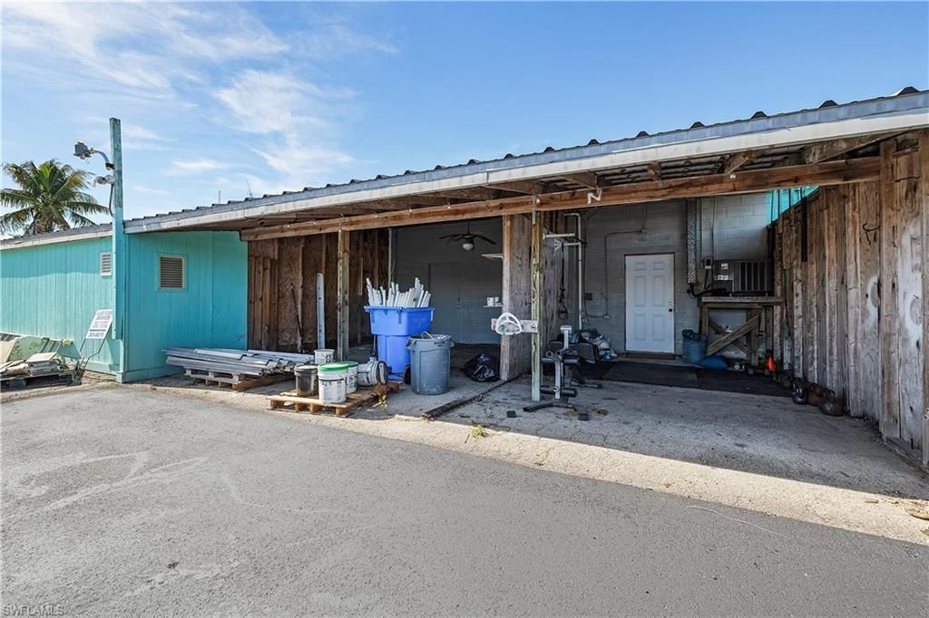 5261 Pine Island Rd , Bokeelia, FL 33922 Photo