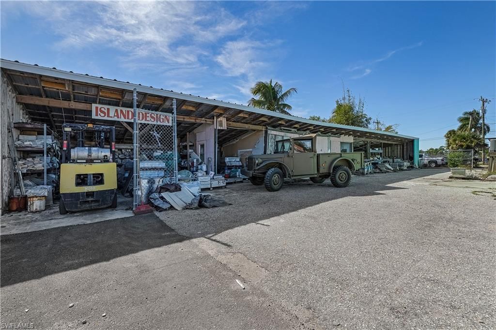 5261 Pine Island Rd , Bokeelia, FL 33922 Photo