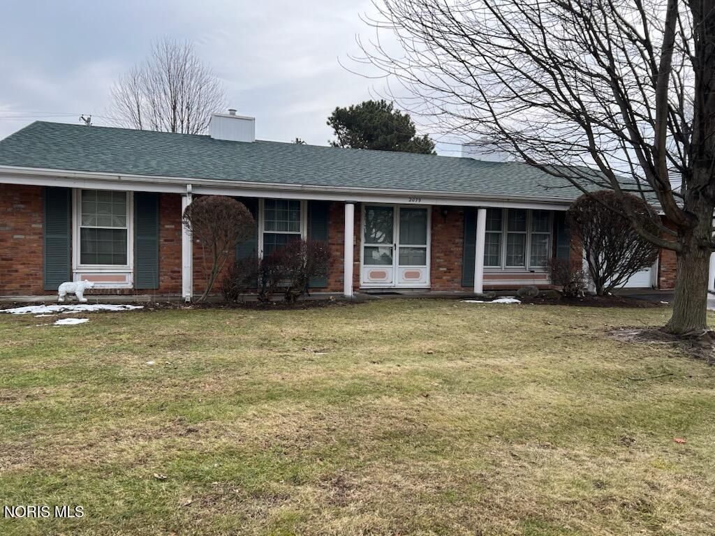 2079 Cherrylawn Drive, Toledo, OH 43614 Main Photo