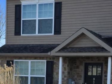 857 GREGS DRIVE, HARRISBURG, PA 17111