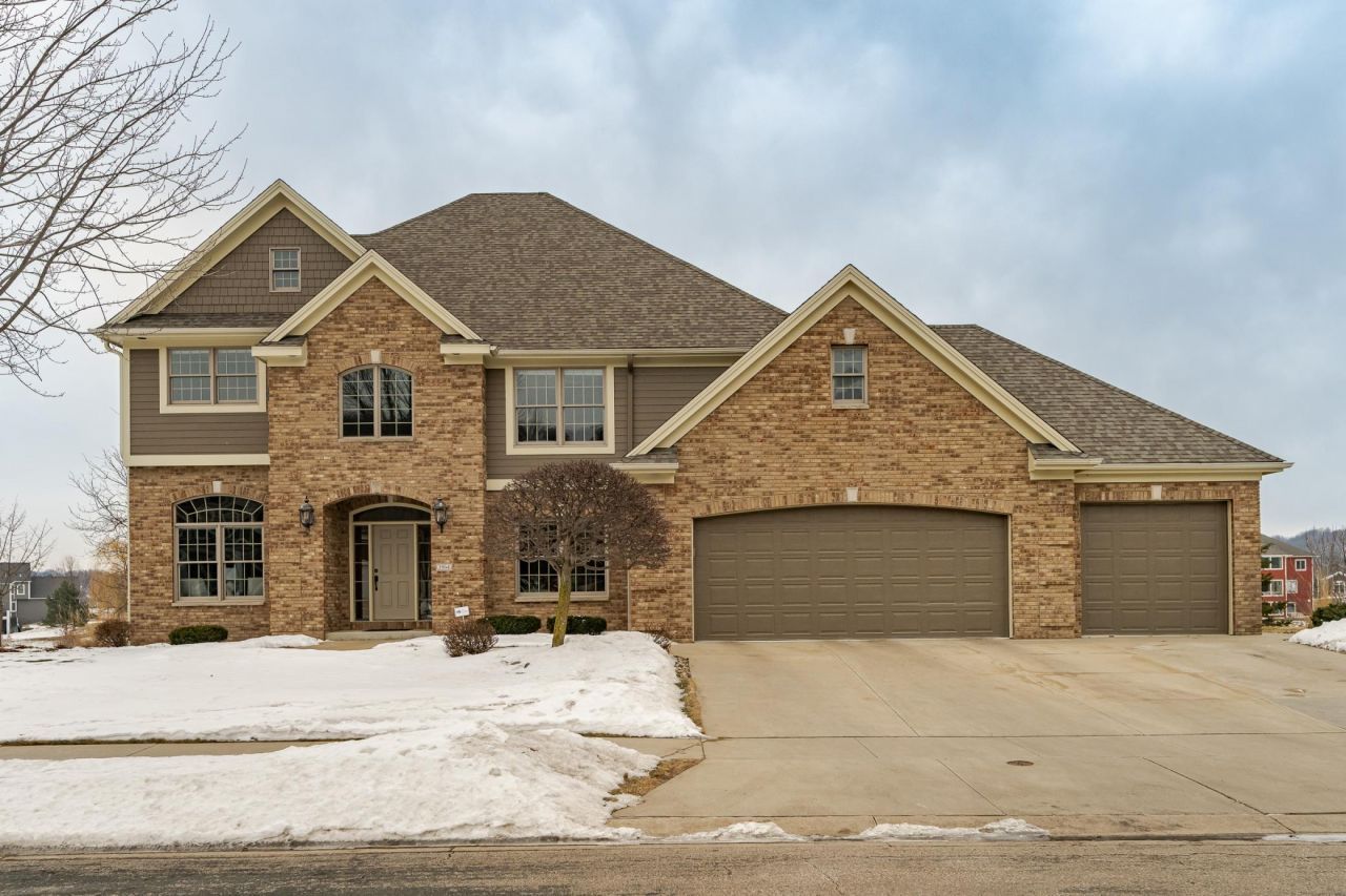 3964 Autumn Lake Court Sw, Rochester, MN 55902 Main Photo