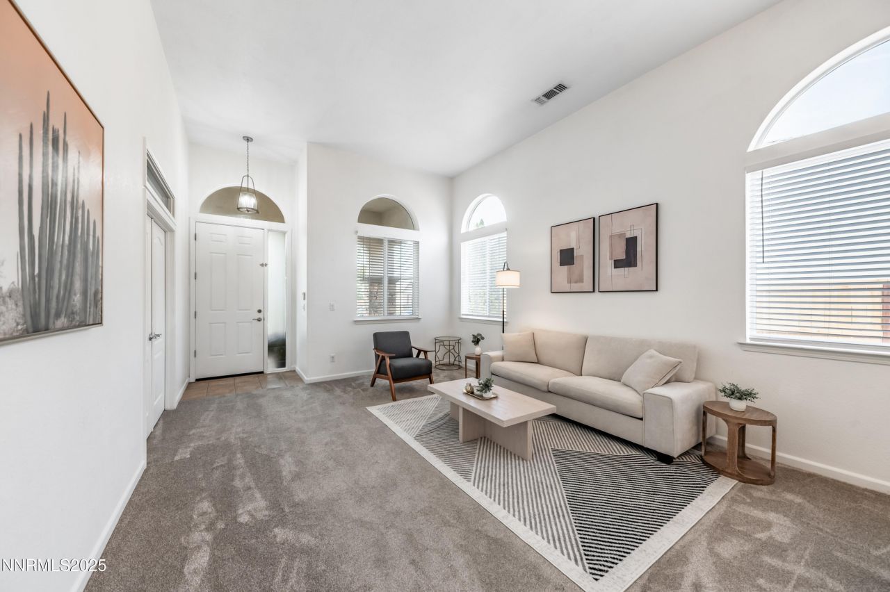 10700 Summer Glen Drive, Reno, NV 89521 Photo