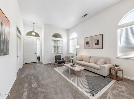 10700 Summer Glen Drive, Reno, NV 89521 Photo