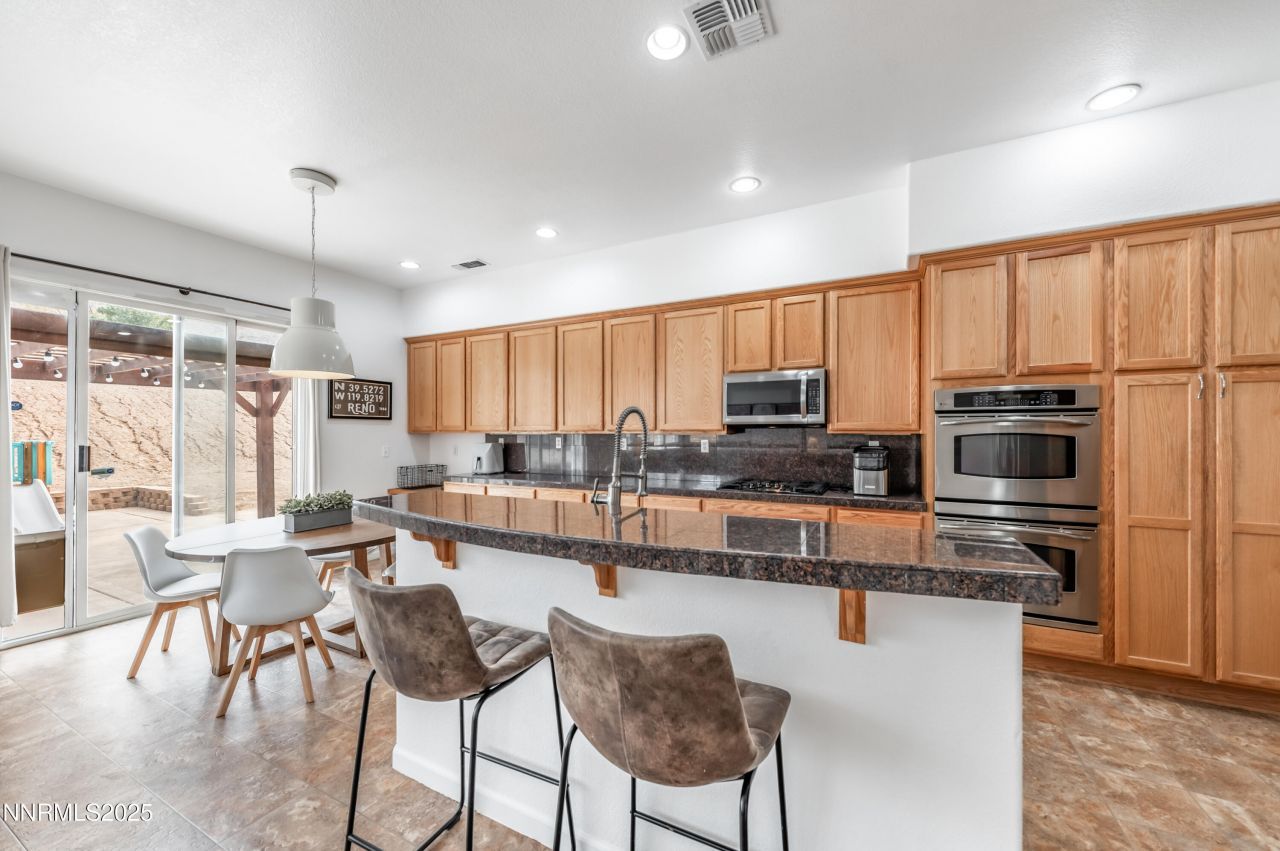 10700 Summer Glen Drive, Reno, NV 89521 Photo