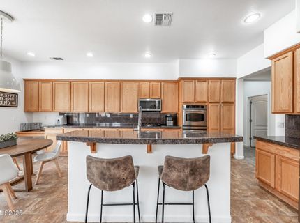 10700 Summer Glen Drive, Reno, NV 89521 Photo