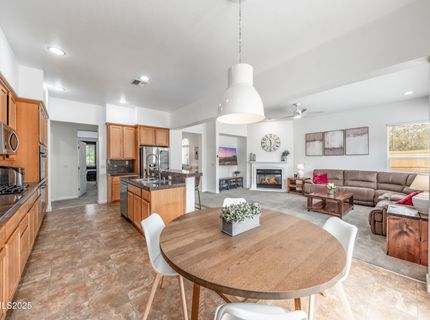 10700 Summer Glen Drive, Reno, NV 89521 Photo