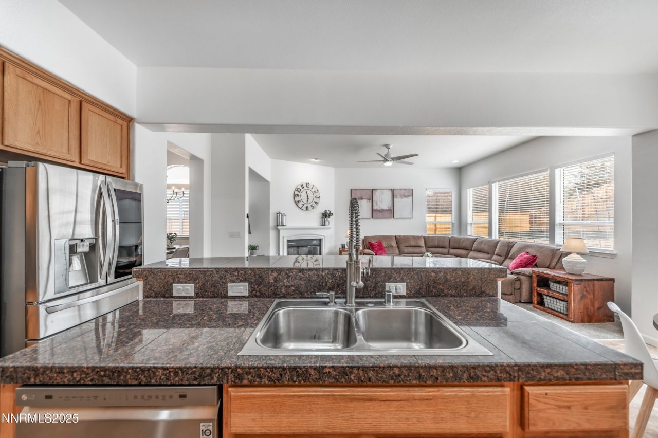 10700 Summer Glen Drive, Reno, NV 89521 Photo