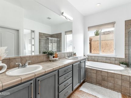 10700 Summer Glen Drive, Reno, NV 89521 Photo