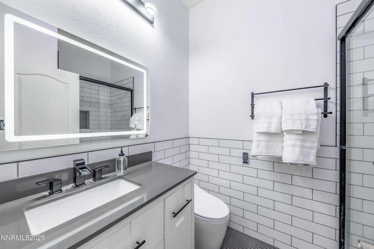 10700 Summer Glen Drive, Reno, NV 89521 Photo