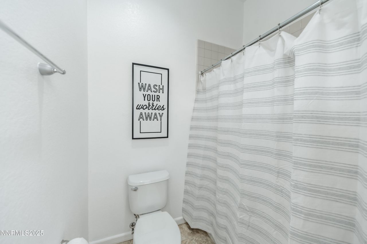 10700 Summer Glen Drive, Reno, NV 89521 Photo