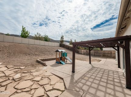 10700 Summer Glen Drive, Reno, NV 89521 Photo