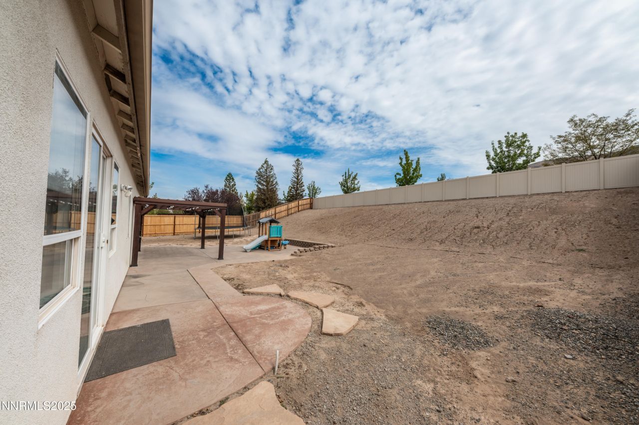 10700 Summer Glen Drive, Reno, NV 89521 Photo