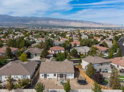 10700 Summer Glen Drive, Reno, NV 89521 Photo