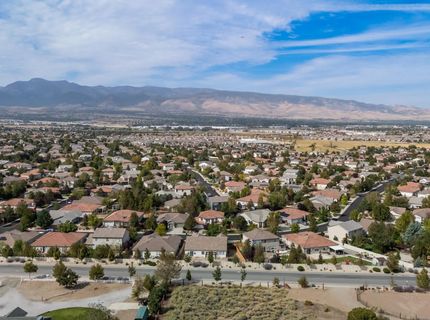 10700 Summer Glen Drive, Reno, NV 89521 Photo