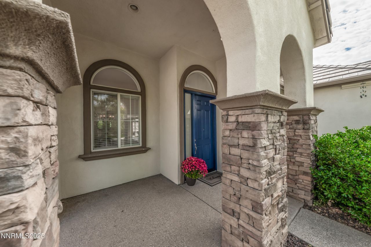 10700 Summer Glen Drive, Reno, NV 89521 Photo