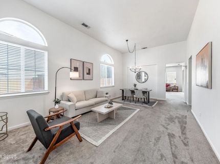 10700 Summer Glen Drive, Reno, NV 89521 Photo