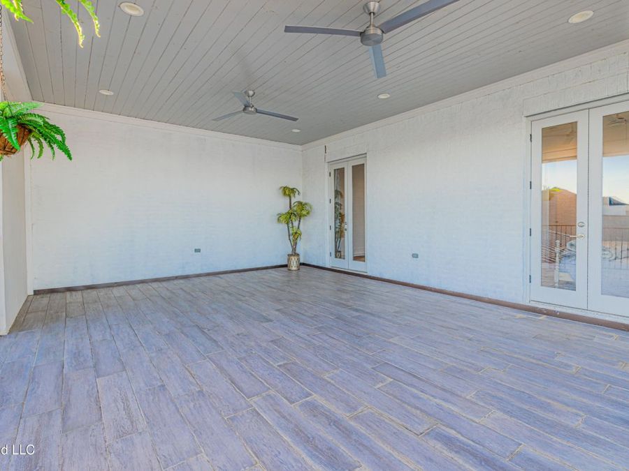 Property Image 64