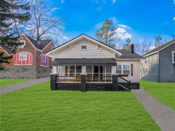 684 S Elizabeth Place NW, Atlanta, GA 30318