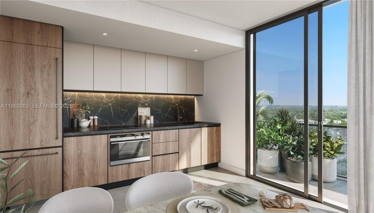 13899 Biscyane Blvd, Unit 404, North Miami Beach, FL 33181 Photo