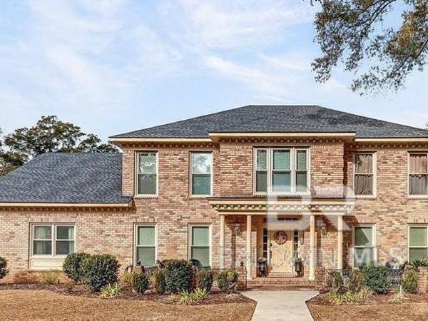 2104 Marchfield Drive East, Mobile, AL 36693