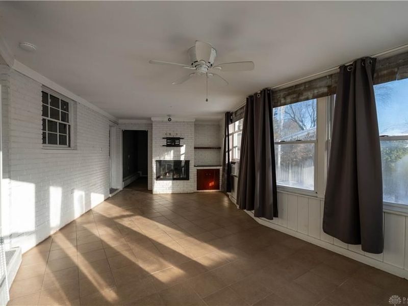 600 Laurelann Drive, Dayton, OH 45429 Photo 10