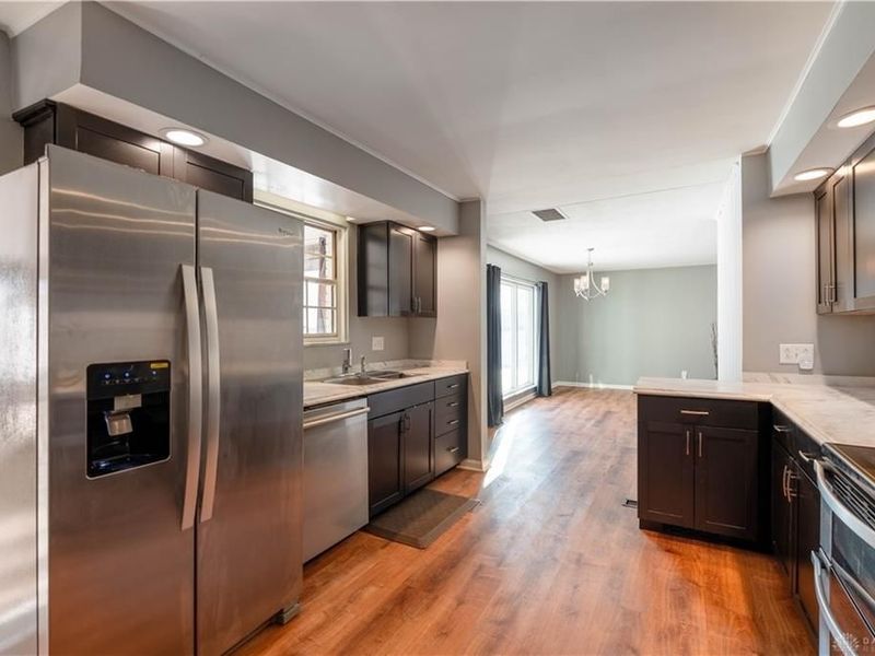 600 Laurelann Drive, Dayton, OH 45429 Photo 8