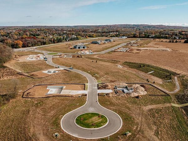 412 INGLESIDE COURT, Unit Lt51, Dousman, WI 53118