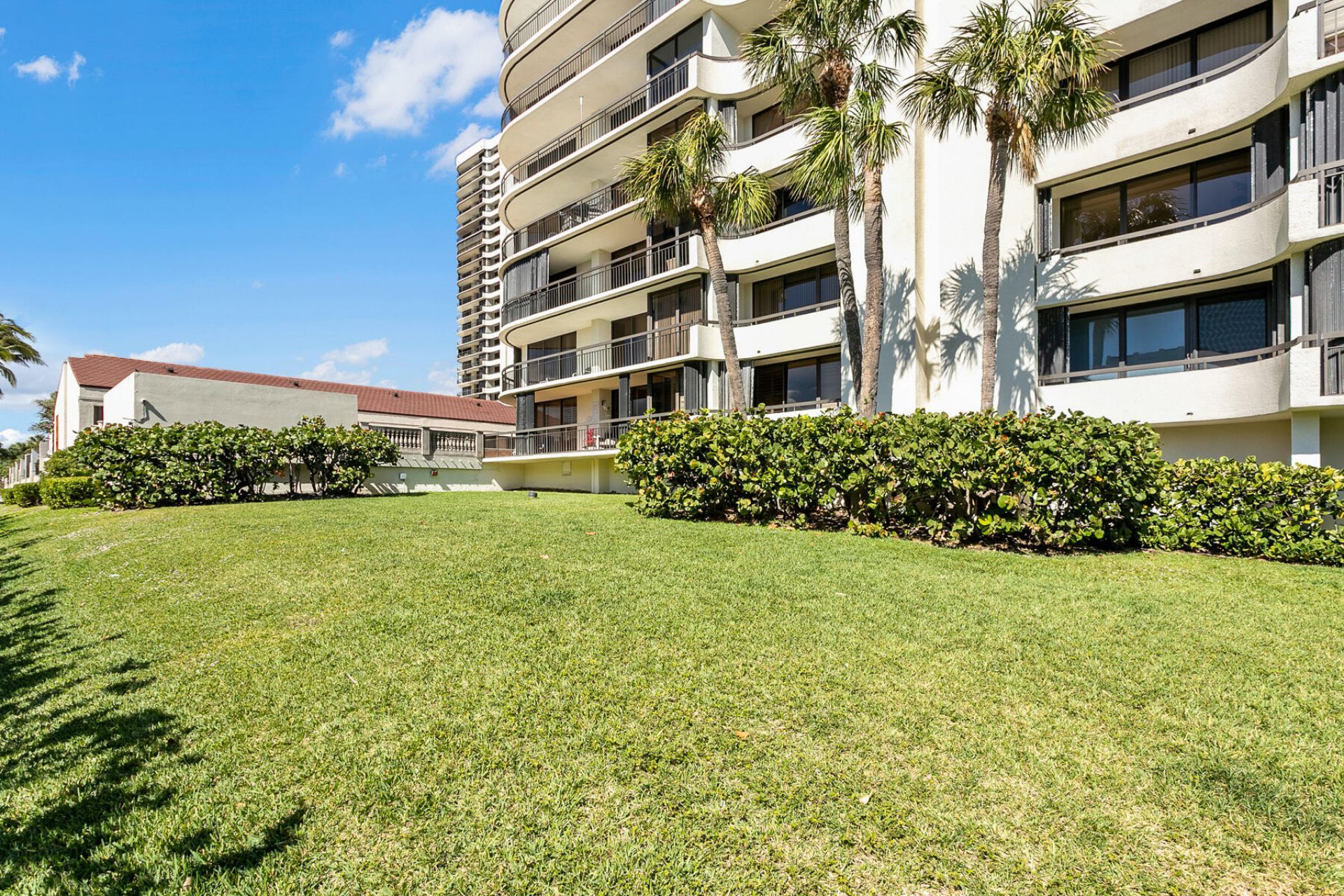 4000 N Ocean Drive, Unit 103, Singer Island, FL 33404 Photo