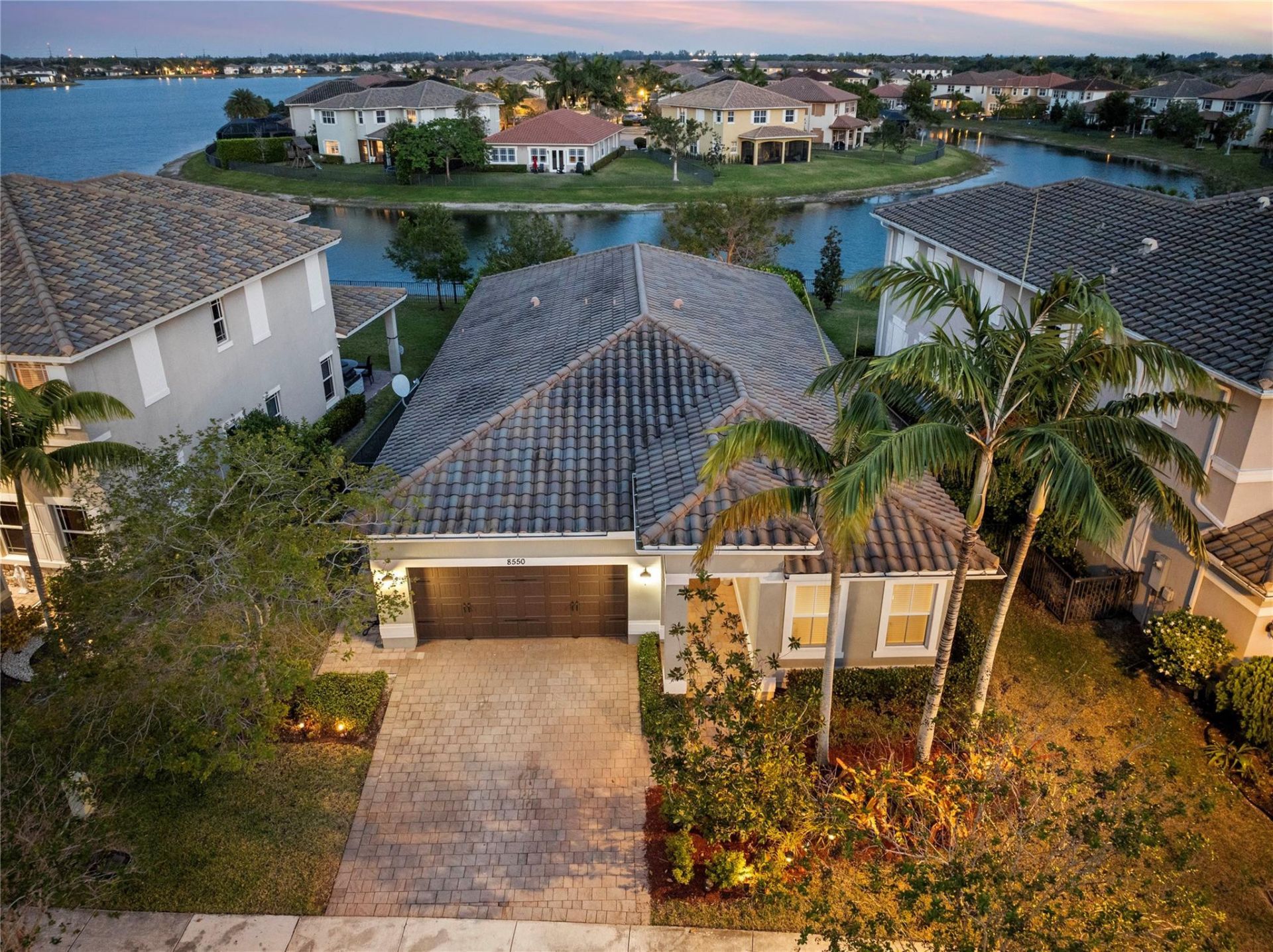 8550 Lakeside Bend, Parkland, FL 33076 Photo