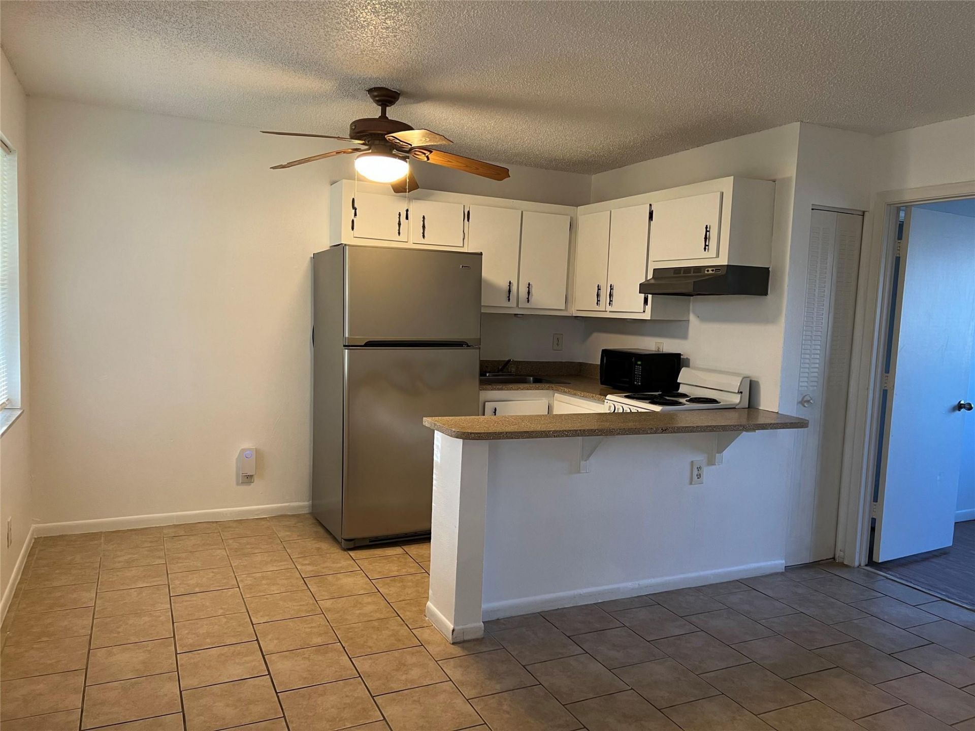 5168 NE 6th Avenue, Unit 429, Fort Lauderdale, FL 33334 Photo