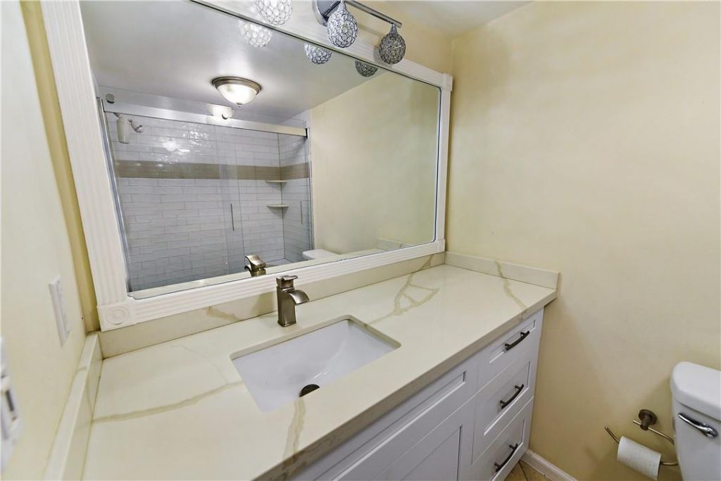 775 Jeffery Street, Unit 303, Boca Raton, FL 33487 Photo