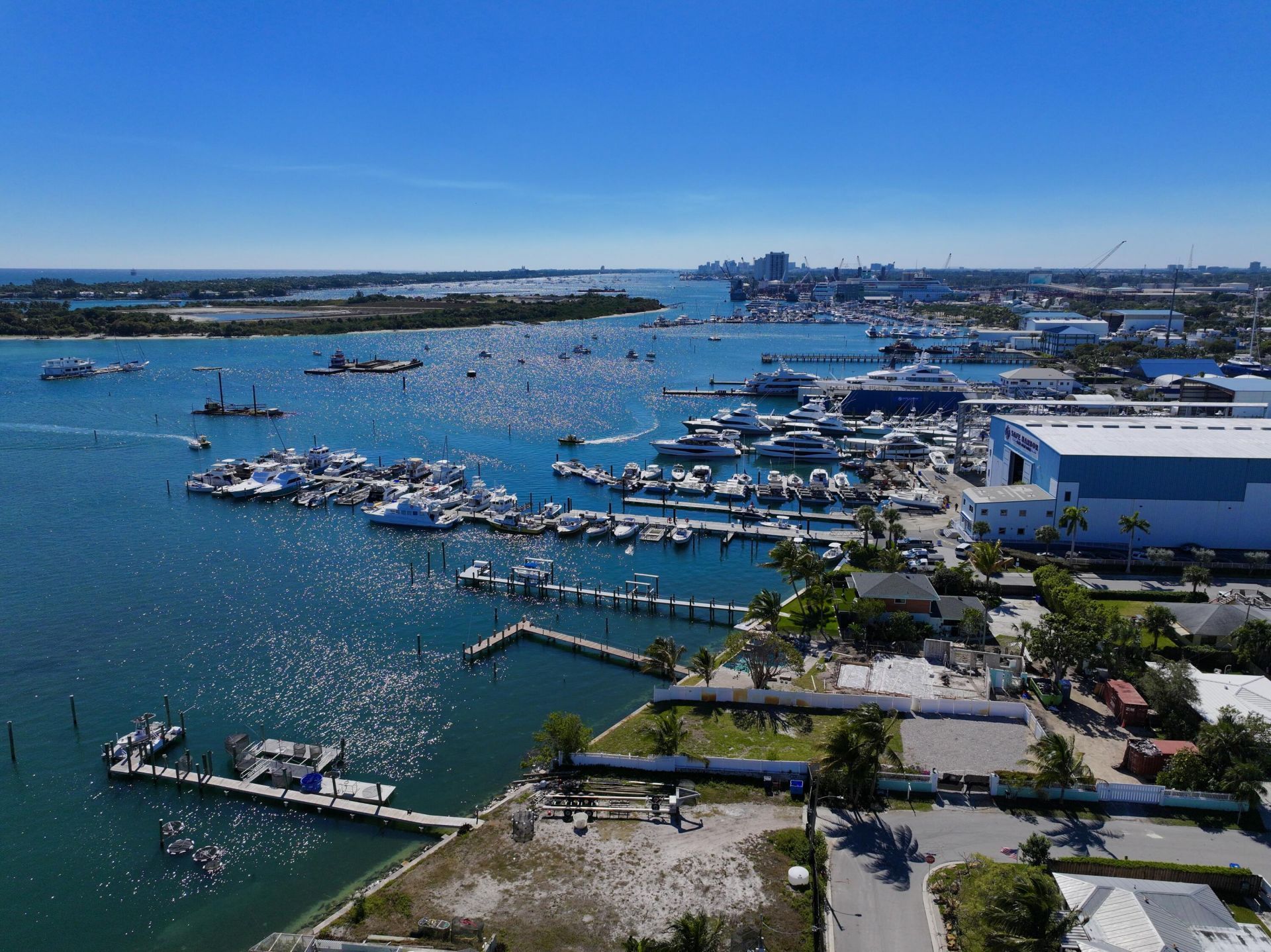 265 E 23rd Street, Riviera Beach, FL 33404 Photo