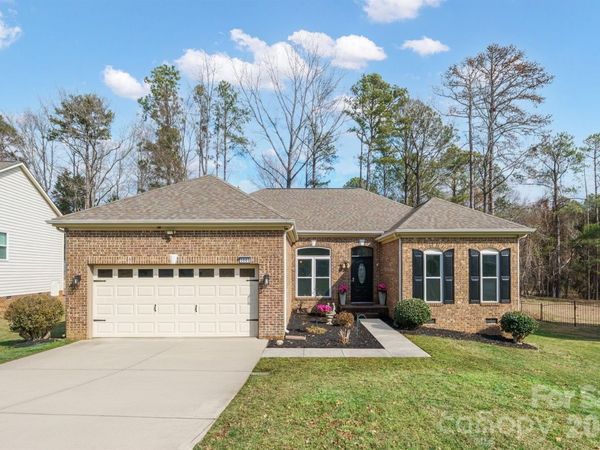 3009 Firewood Drive, Matthews, NC 28105