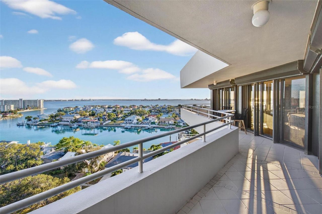 5950 Pelican Bay Plaza S, Unit 2A, Saint Petersburg, FL 33707 Photo